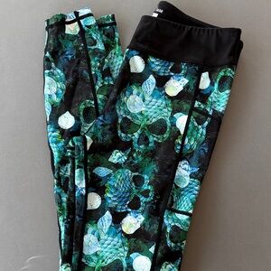 CVG Black and Green Patterned Leggings